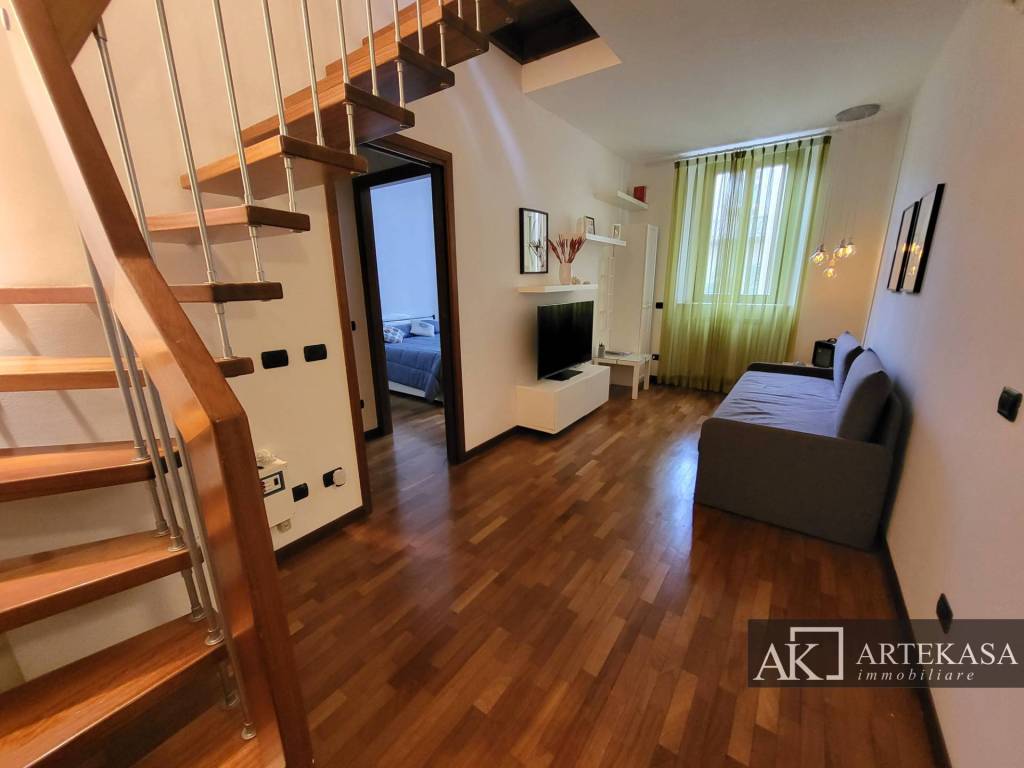 Rent Apartment Novara. 2-room flat in corso Italia 20. Excellent ...