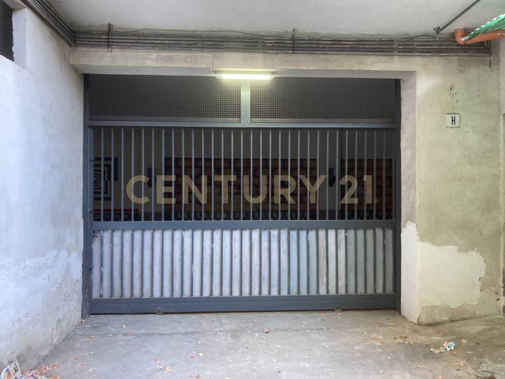 Garage - box via policastro, picanello, catania