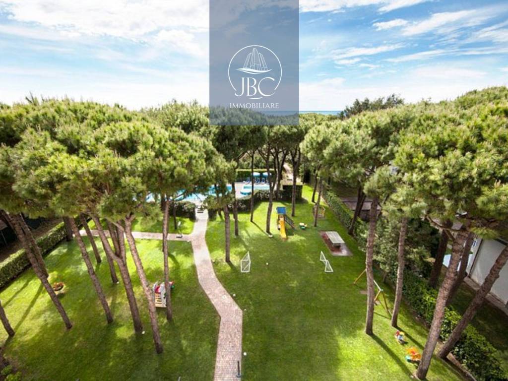 Attività commerciale via oriente 80, pineta, jesolo