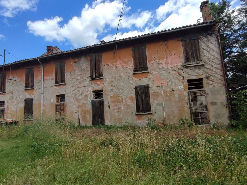 Capannone via del sostegno 58, noce - pescarola, bologna