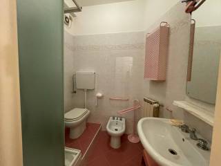 bagno 2-wc-doccia