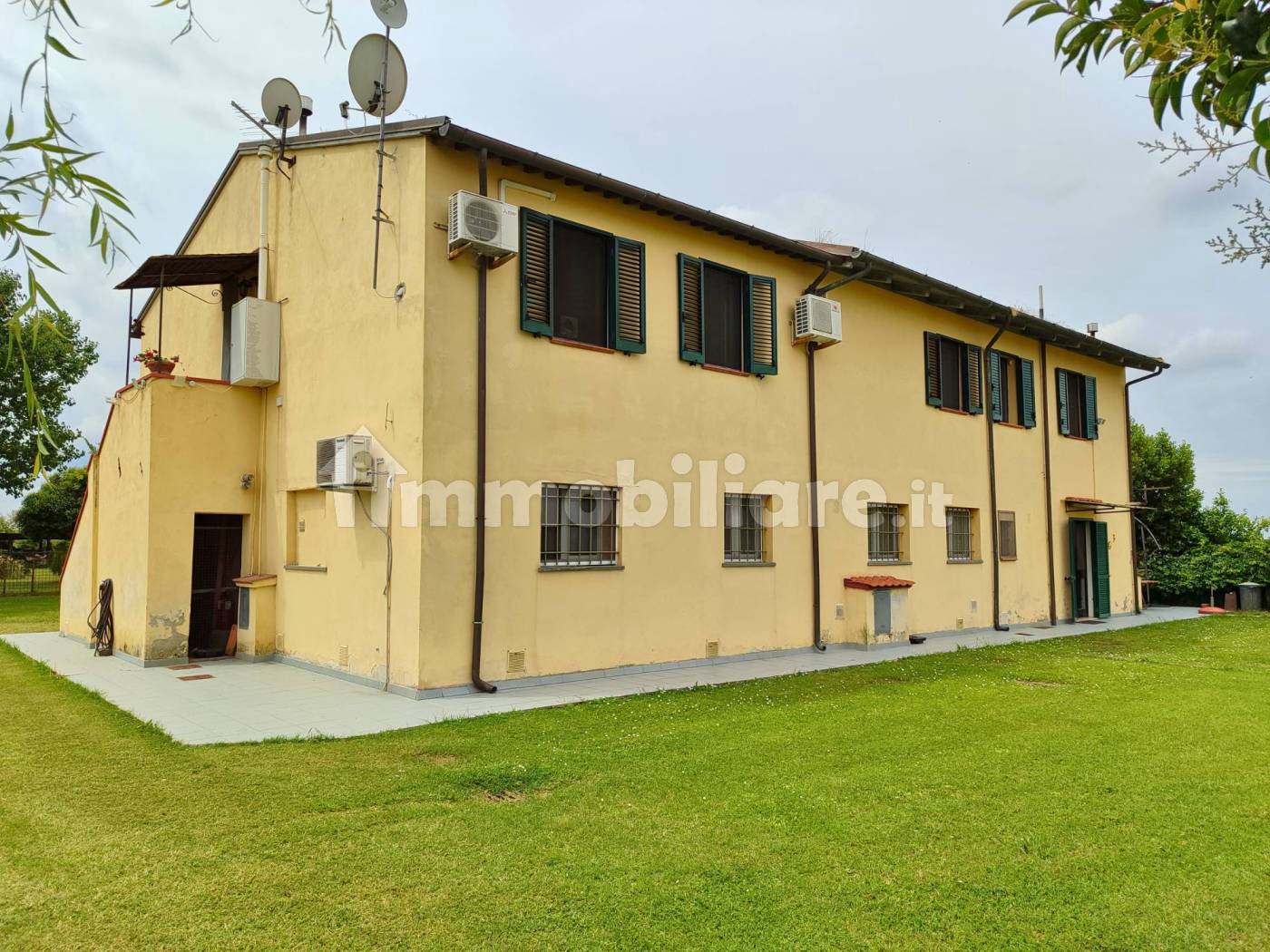 Palazzo - Edificio in vendita a Pisa