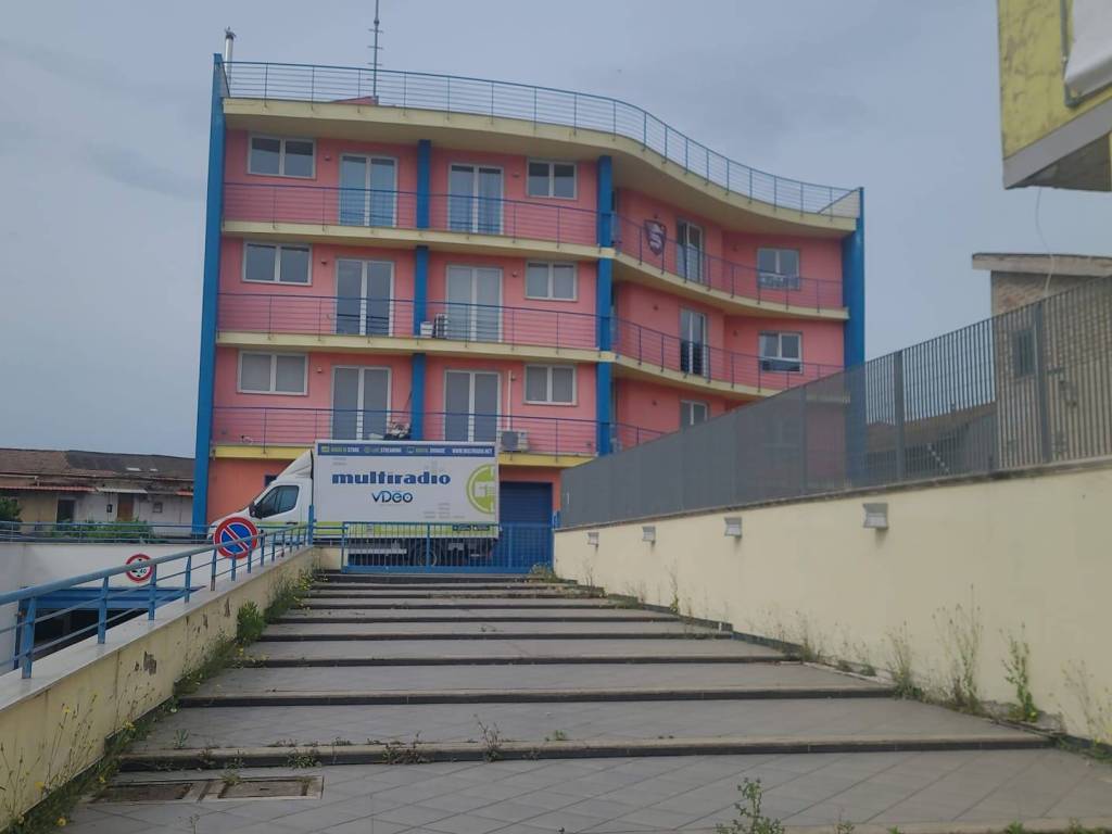 Ufficio - studio via case rosse, zona industriale - san leonardo, salerno