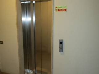 ascensore 2
