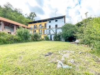 capannone vendita arona esterno1 copia wmk 0