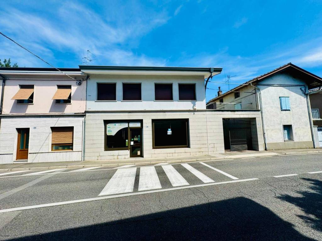 Attività commerciale via del san michele, centro, gorizia