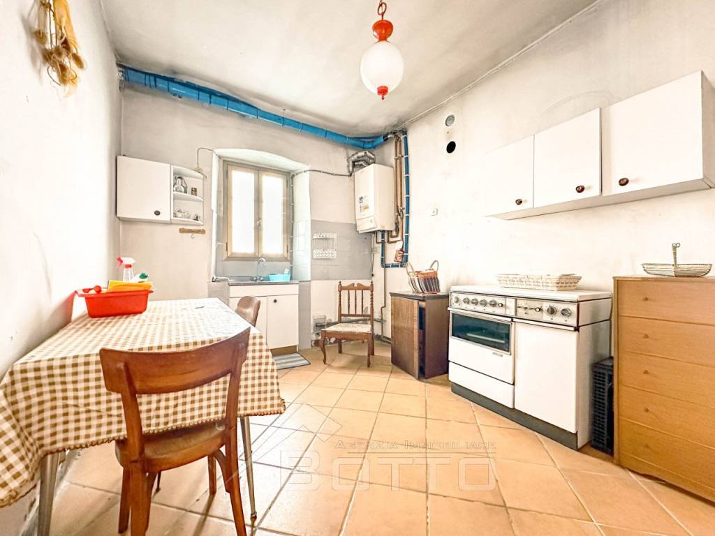 casa vendita bornate cucina wmk 0