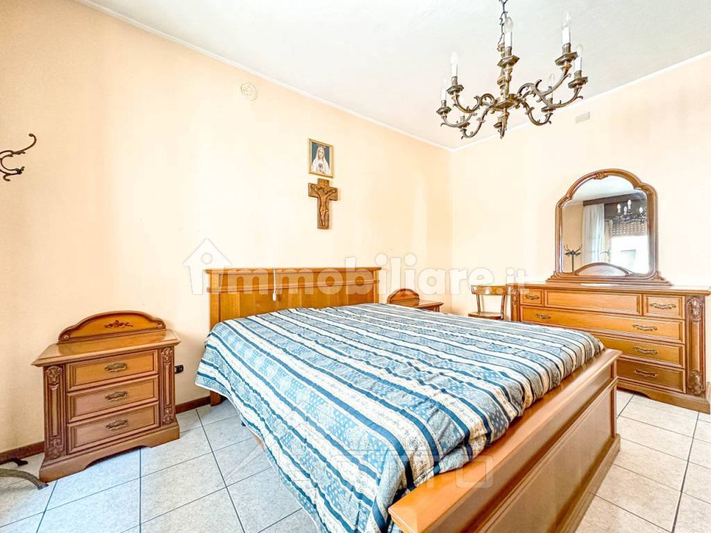 casa vendita bornate camera4 wmk 0