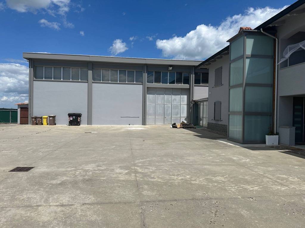 Magazzino - deposito via donatori di sangue 50, vigatto, parma