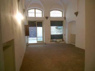 fondo_commerciale_in_affitto_a_firenze_zona_centro
