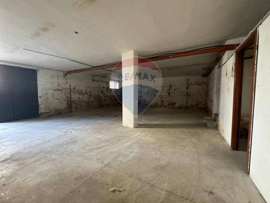Magazzino - deposito via san rocco 73, centro, marano di napoli