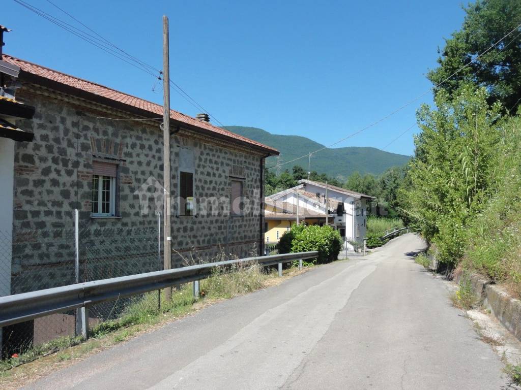 Villa bifamiliare via Maiura, Centro, Ceccano — foto 3
