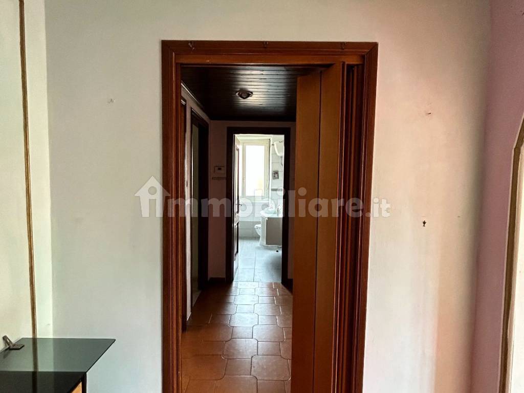 Via Delle Sette Chiese 142 Vendita Appartamento Roma. Trilocale in via delle Sette Chiese 130