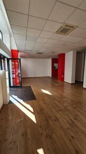 Locale commerciale, cavour - san carlo, livorno