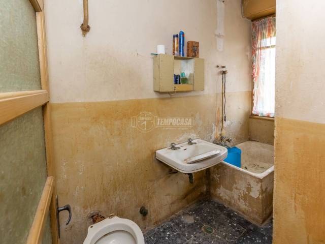 Bagno 2 