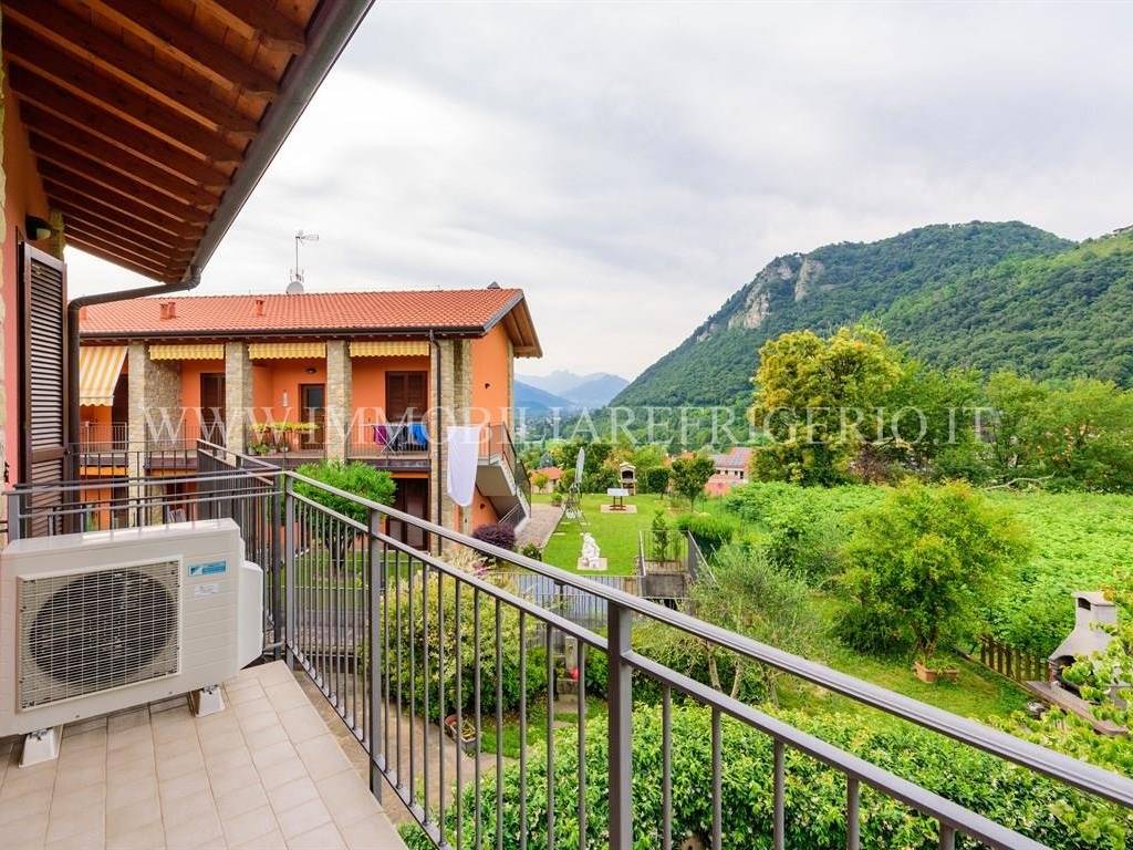 Balcone camera matrimoniale