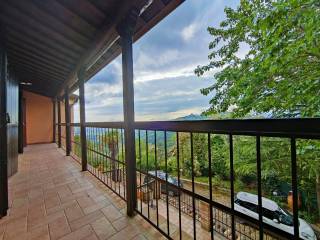 balcone piano secondo