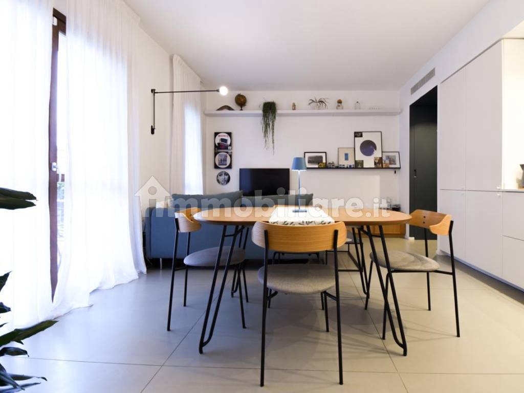 Salone