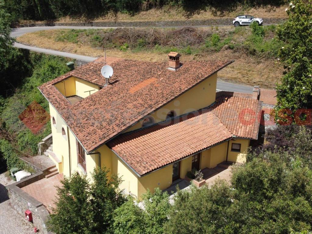 Villa unifamiliare via comunale di filecchio 25, barga