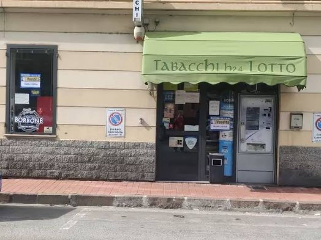 Attività commerciale via luigi isnardi 5a, nervia, ventimiglia