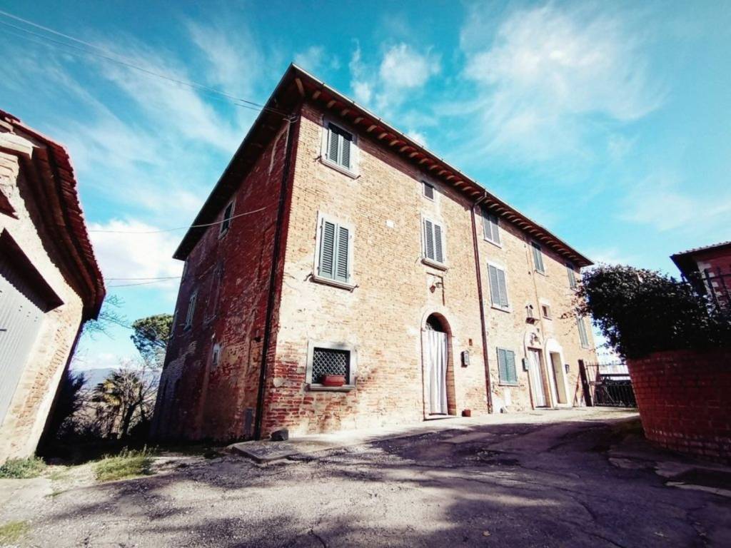 Villa unifamiliare via casacce, foiano della chiana