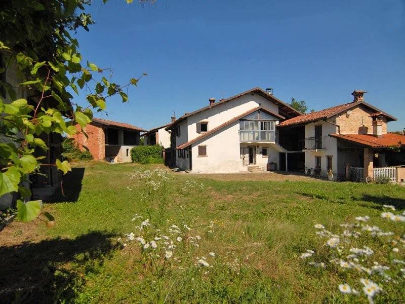 Cascina, buono stato, 576 m², dogliani