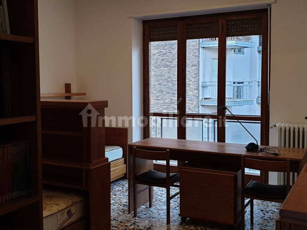 Stanze singole e doppie in Parella, foto 13 di 19