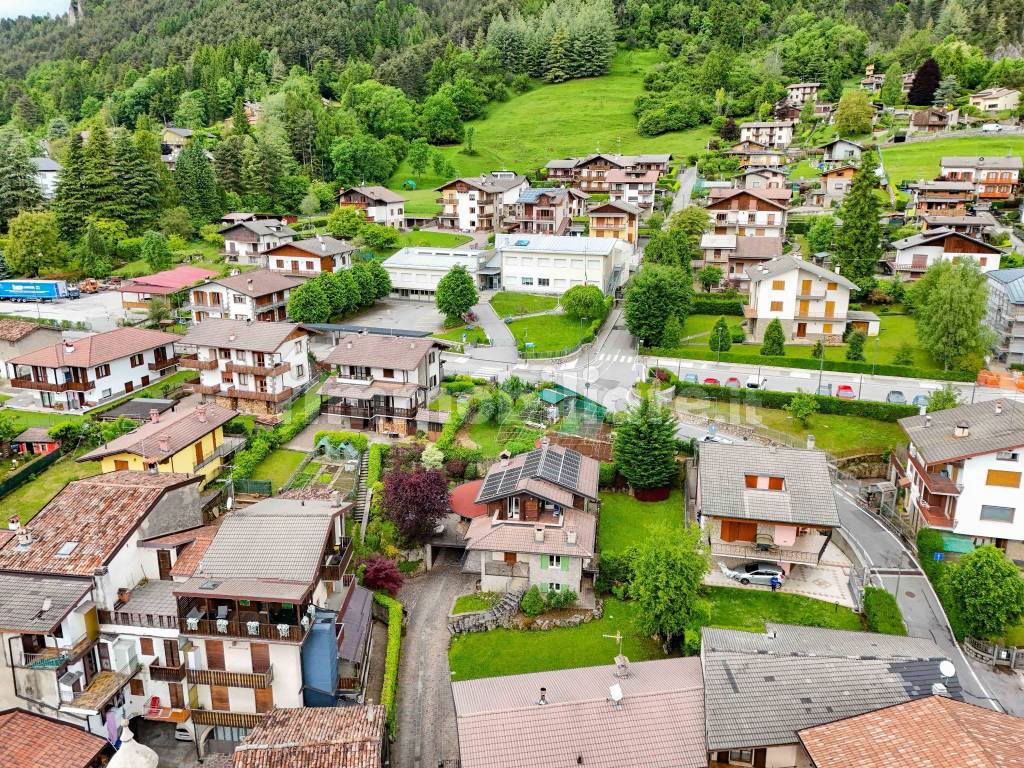 Villa Ristrutturata con Giardino