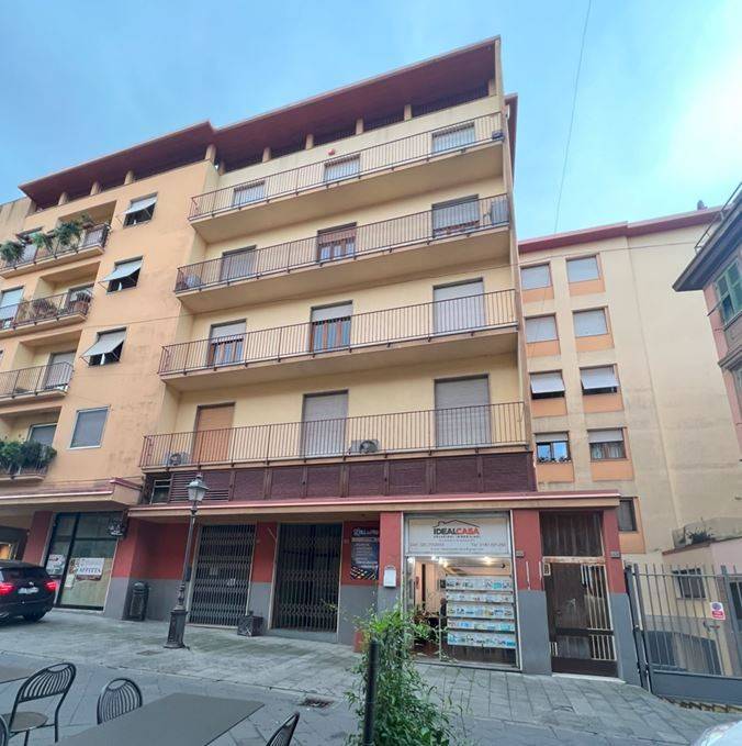 Ufficio - studio via ippolito landinelli 42, centro, sarzana