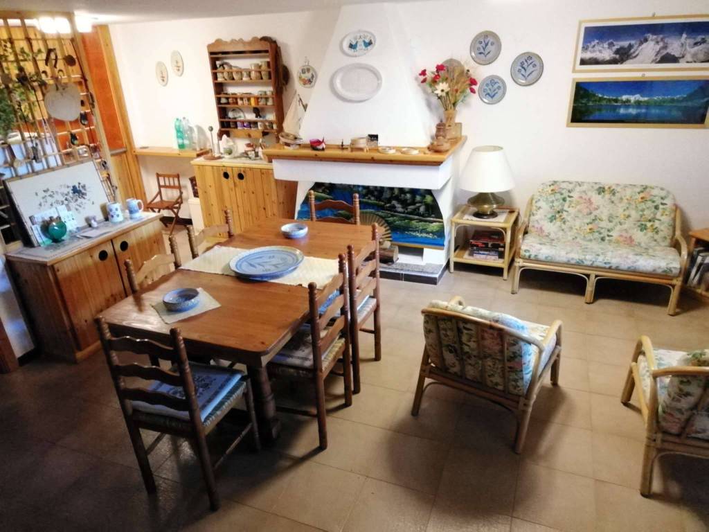 Villa a schiera via mercurio, terra mala, geremeas, quartu sant'elena