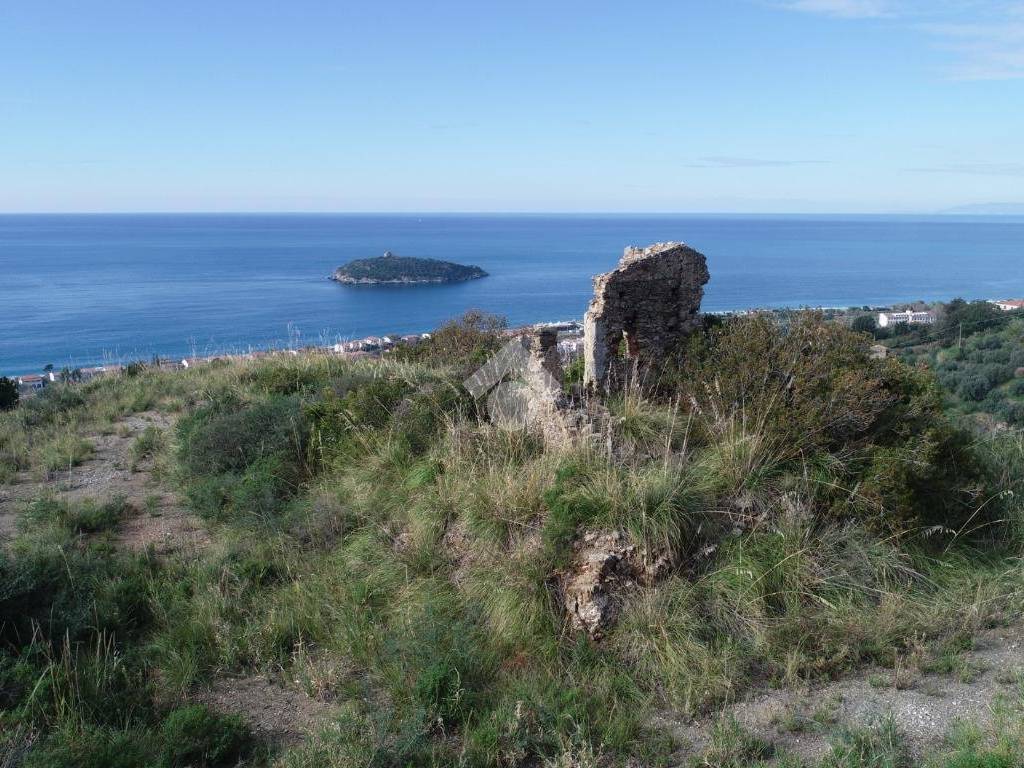 RUDERE VISTA ISOLA