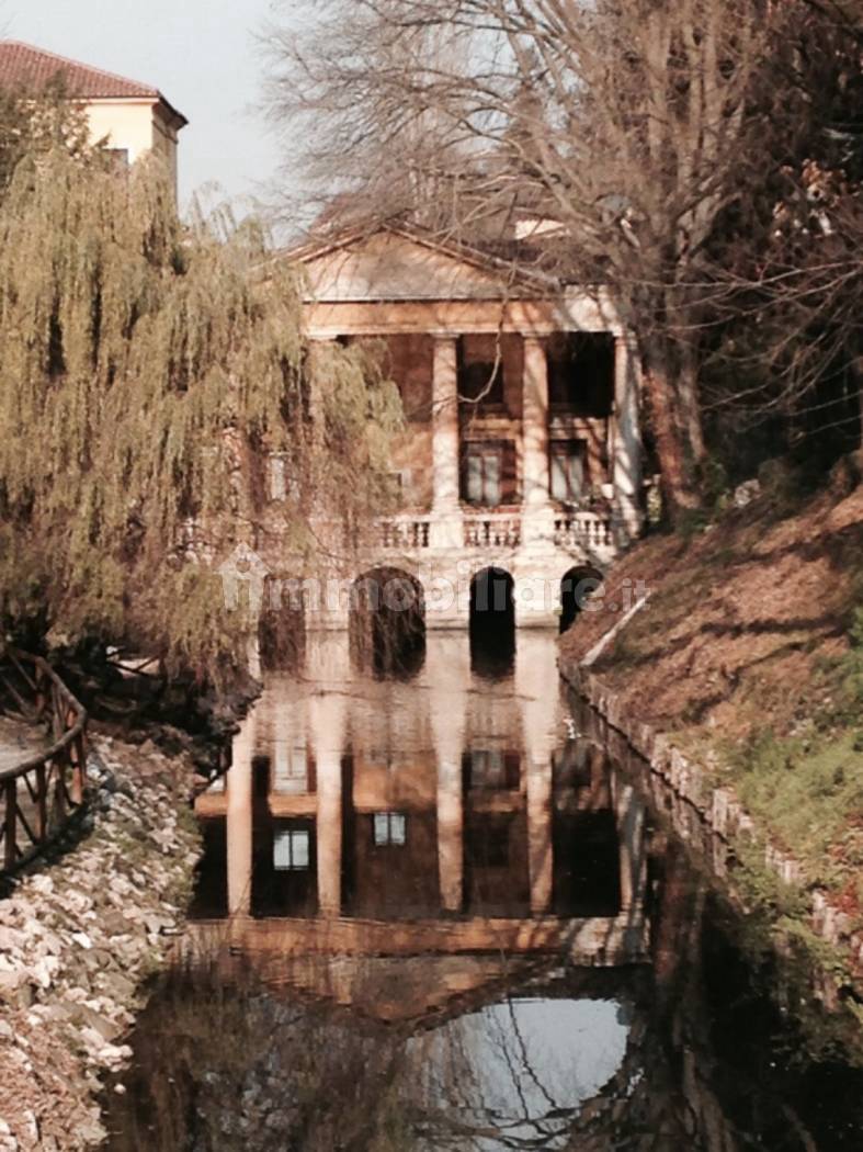 Casa indipendente in vendita a Vicenza