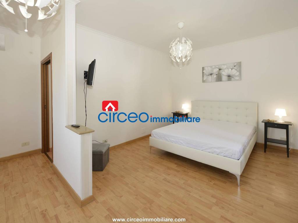 Disimpegno primo piano