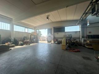 INTERNO