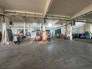 INTERNO