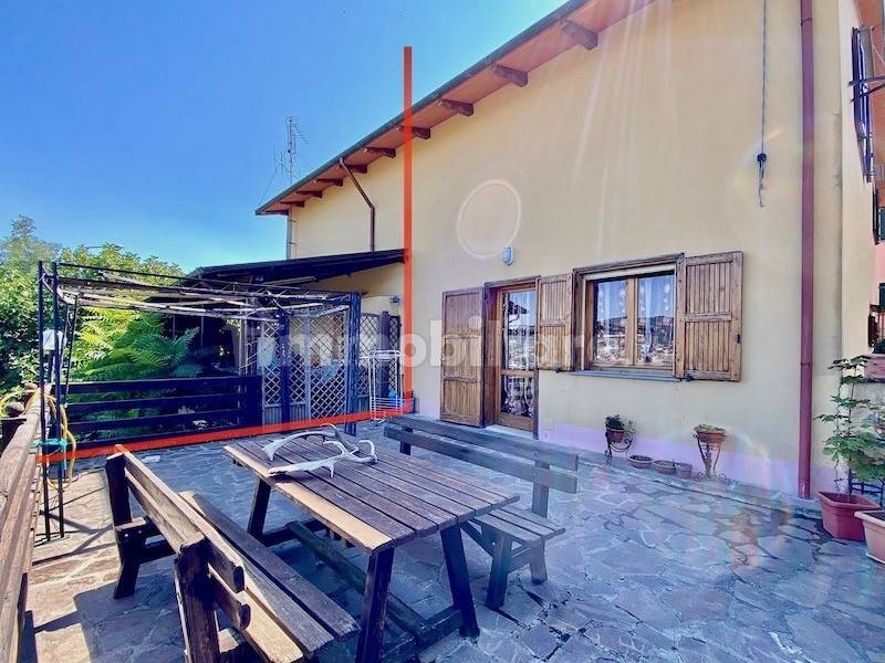 Casa indipendente in vendita a Alto Reno Terme