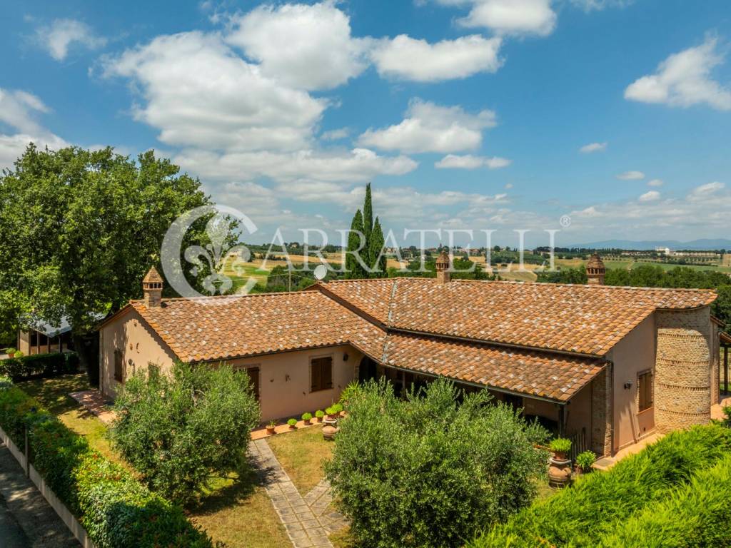 Castiglione del Lago villa con piscina e residence