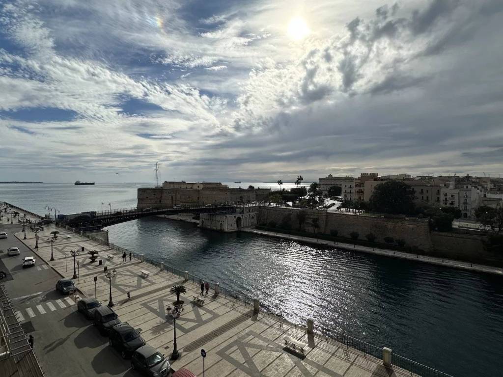 Appartamento corso due mari,, borgo, taranto