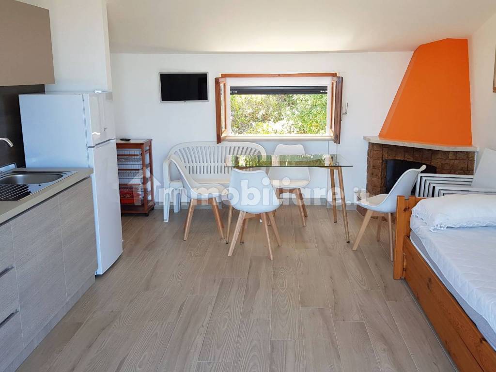 soggiorno/angolo cottura