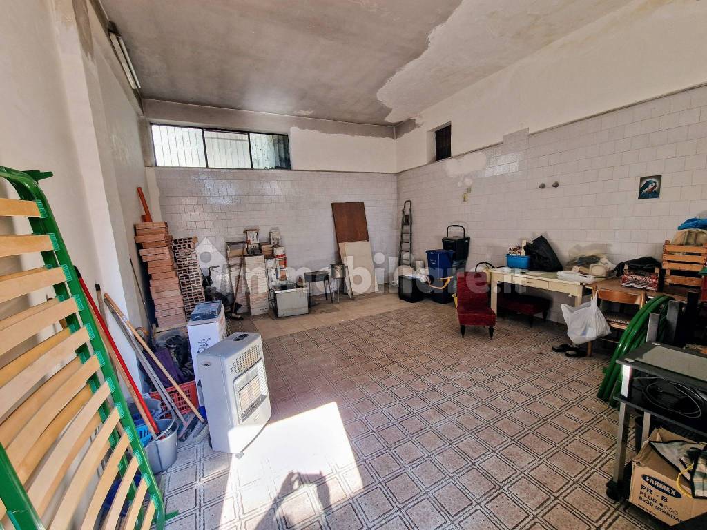 Deposito piano terra