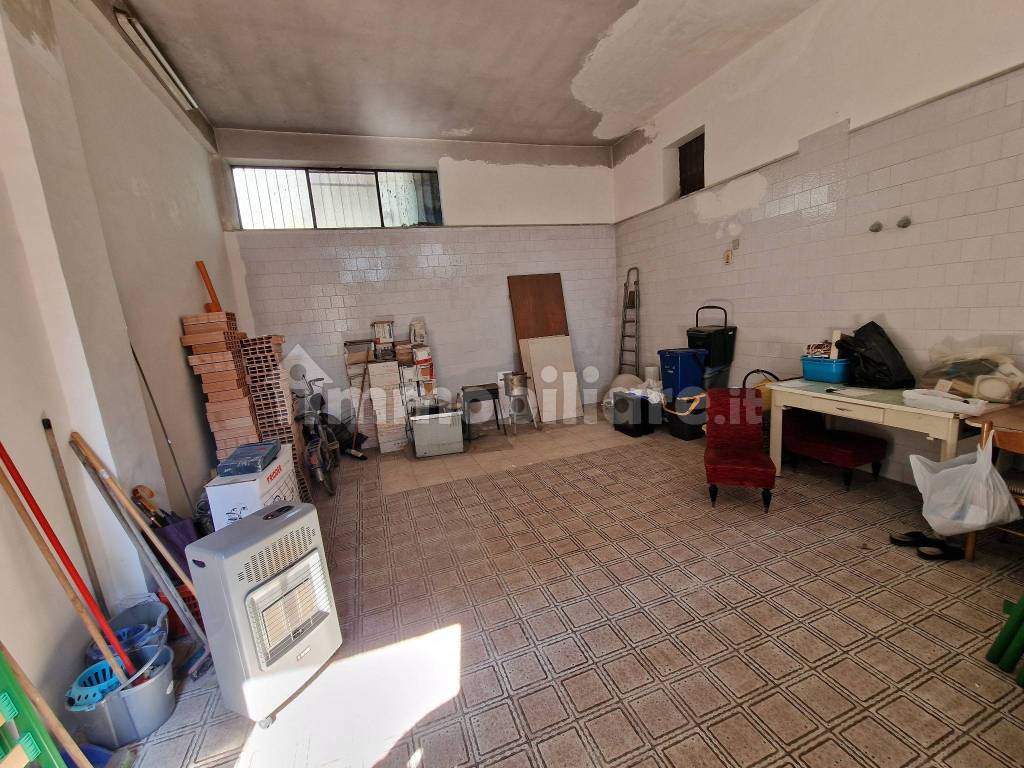 Deposito piano terra