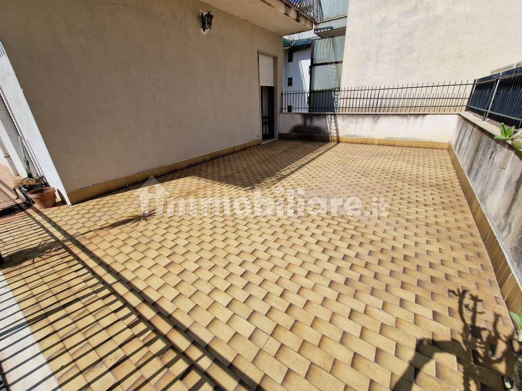 Terrazzo a livello piano primo