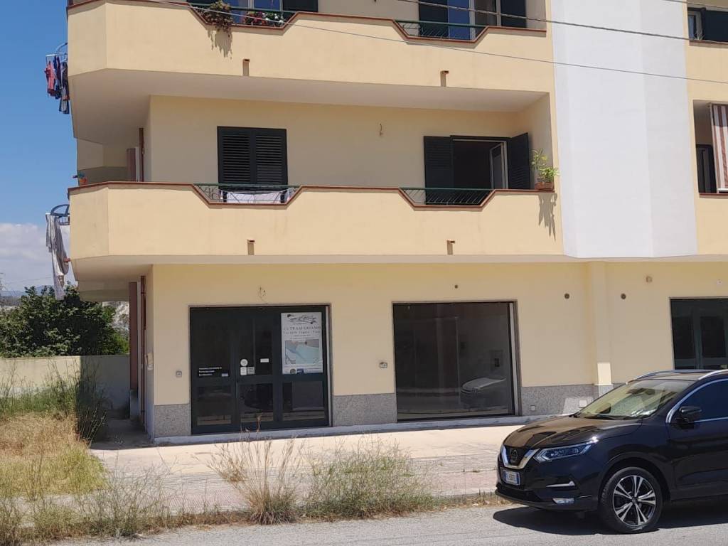 Appartamento viale magna grecia 83, caulonia