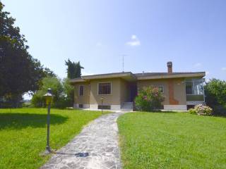 INGRESSO ESTERNO