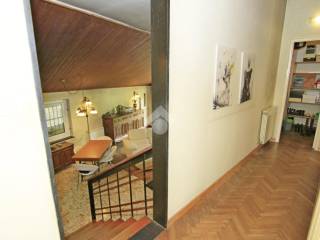 corridoio su sala
