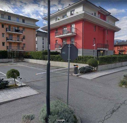 Garage - box, centro, sondrio