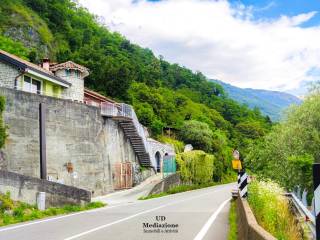 vista dalla strada