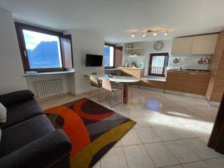 SOGGRIONO CON ANGOLO COTTURA