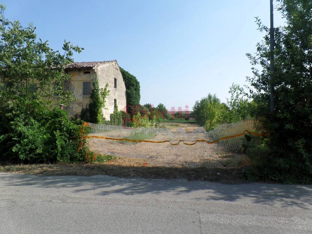 Terreno edificabile via falzoni, 135, frazioni nord, cento