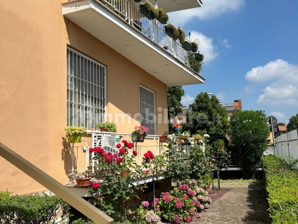 Vendita Appartamento Treviglio. Trilocale in via Luigi Galvani. Da ...